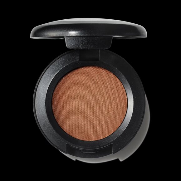 MAC Eye Shadow - Saddle (matte) + Box **POPULAR SHADE** - Picture 1 of 8